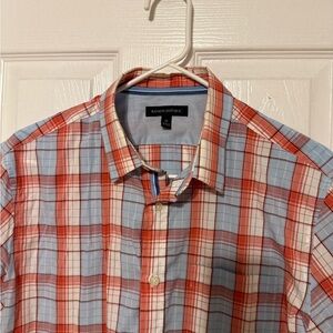 Banana Republic Men's Red and Blue Plaid Shirt